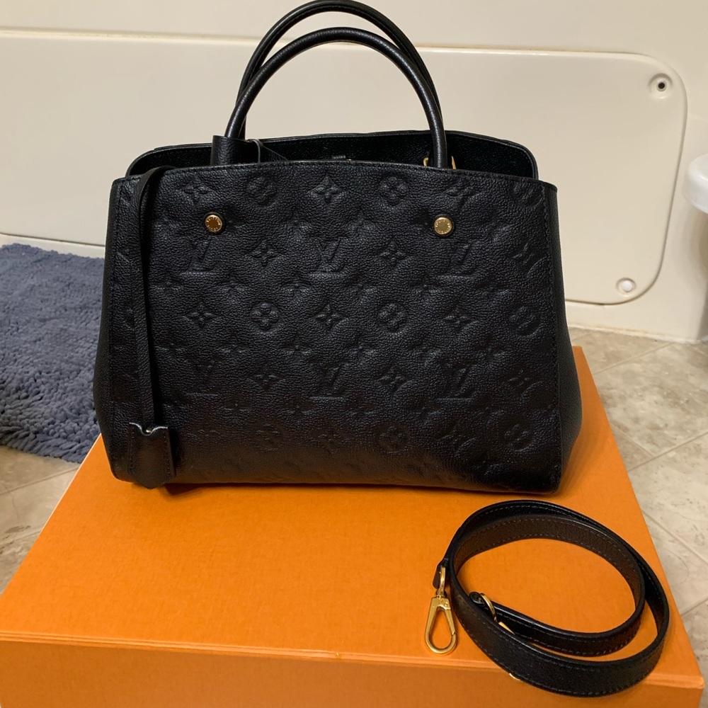 Preowned  Louis Vuitton Montaigne MM Empreinte